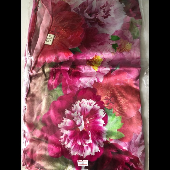 Accessories - 100% Silk Scarf